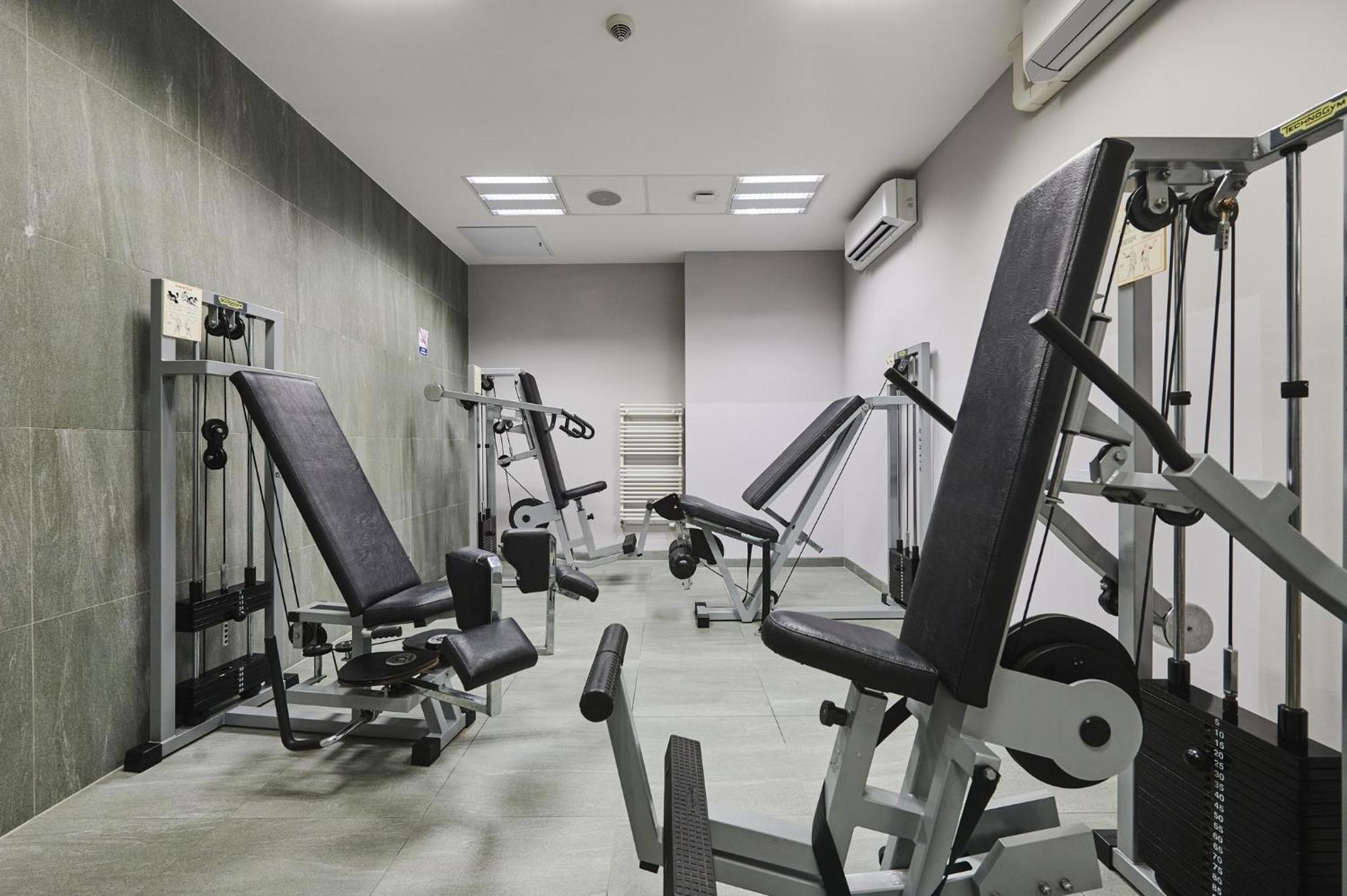 Golden Tulip Gdansk Residence Екстериор снимка