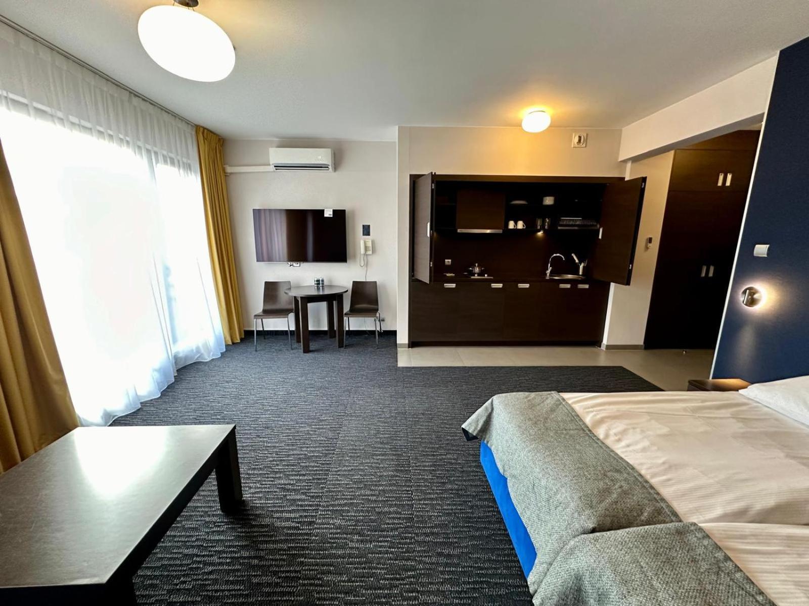 Golden Tulip Gdansk Residence Екстериор снимка